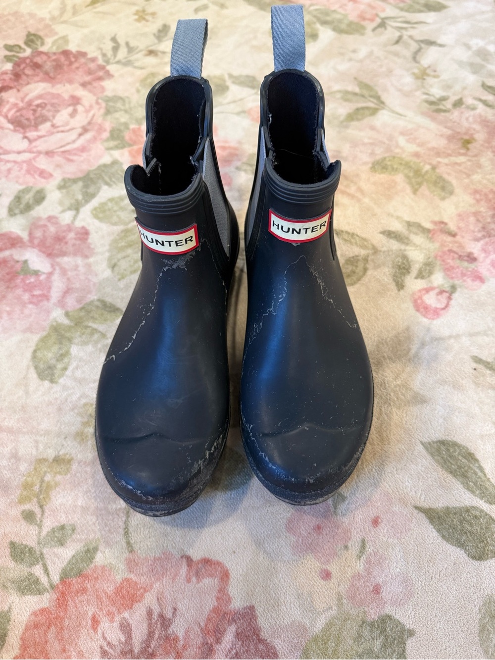 Hunter women’s Black Chelsea Rain Boots